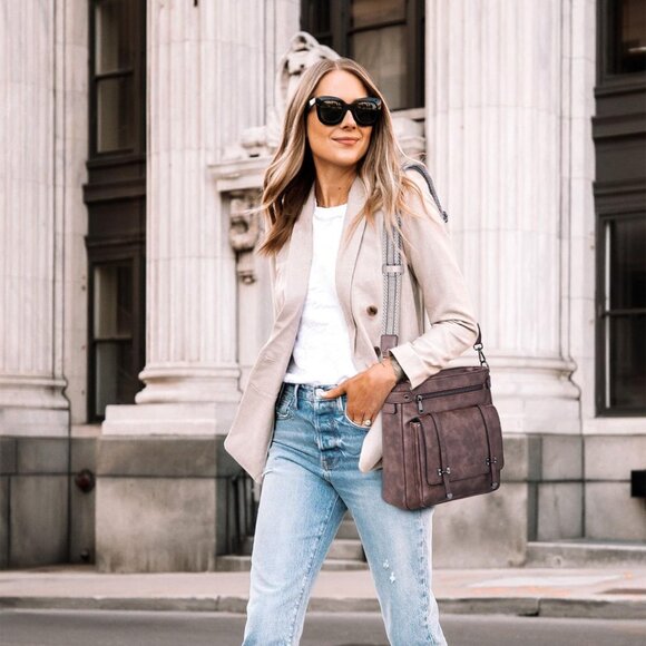 Stylish Multi-Pocket Vegan Leather Crossbody Handbag with Adjustable Strap - Picture 2 of 6